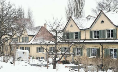 Mit solchen Bauten hat die Geschichte der Familienheimgenossenschaft (FGZ) am Friesenberg begonnen. Mit solchen Bauten hat die Geschichte der Familienheimgenossenschaft (FGZ) am Friesenberg begonnen.