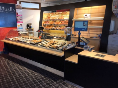 Diese Bäckereitheke könnte 2020 im Geschäft am Friesenbergplatz stehen.