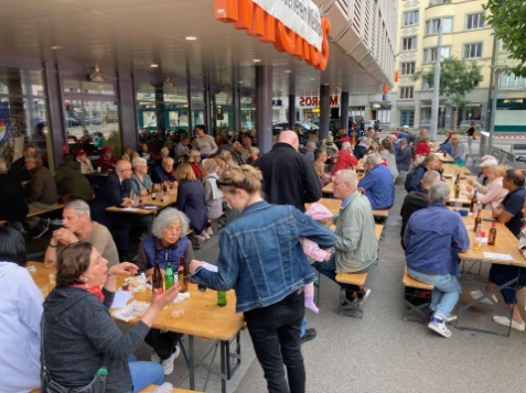 Gutbesuchte 1. August-Feier des Quartiervereins an der Schmiede Wiedikon 2021