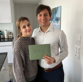 Gianluca Bergami, Quartiervereinsmitglied Nr. 1111, zusammen mit Partnerin Chiara Idemarco 