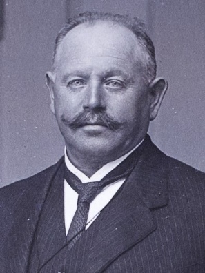 Caspar Koller, Zunftmeister, Quartiervereinspräsident und Präsident des Vereinskartells