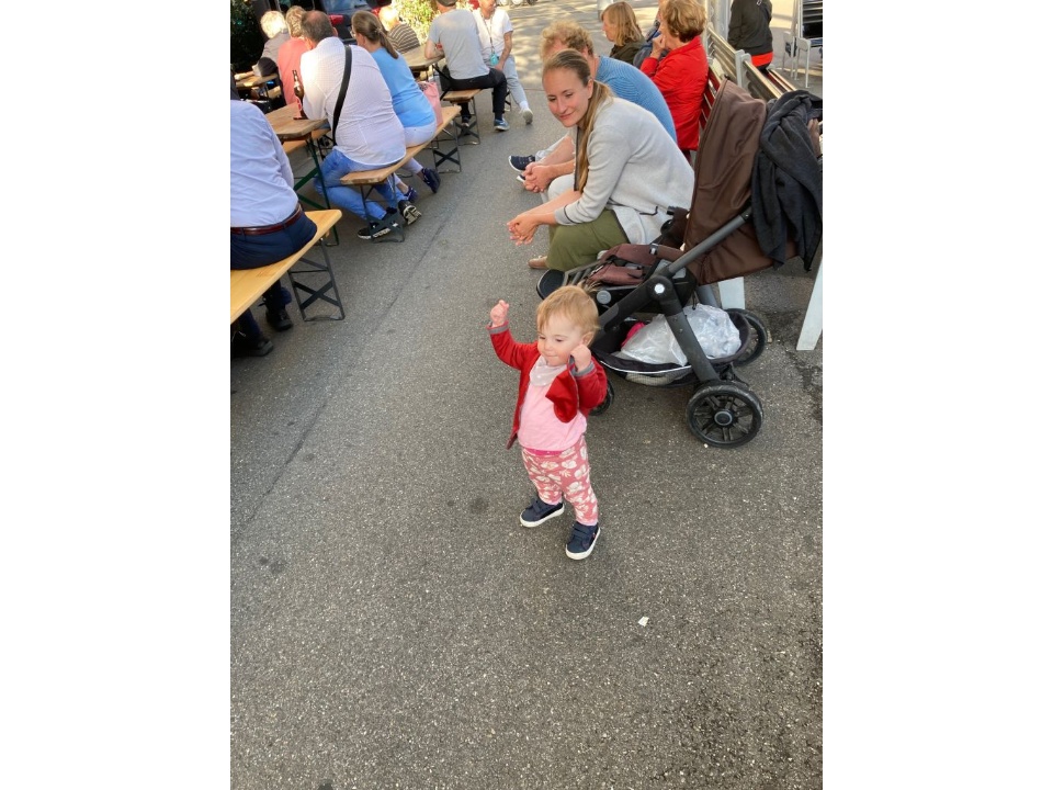 Auch Kinder freuen sich an der Musik