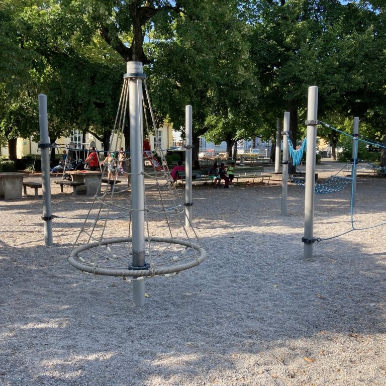 Aegerten-Spielplatz für jüdische und nicht-jüdische Kinder