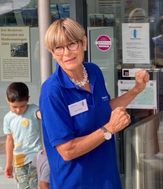 Doris Pfiffner: kundige Führerin durchs Mammut Museum