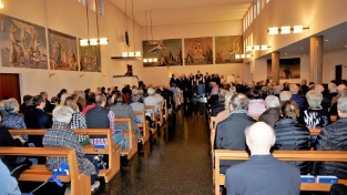 Jodlermesse in der gut gefüllten Kirche St. Theresia Friesenberg